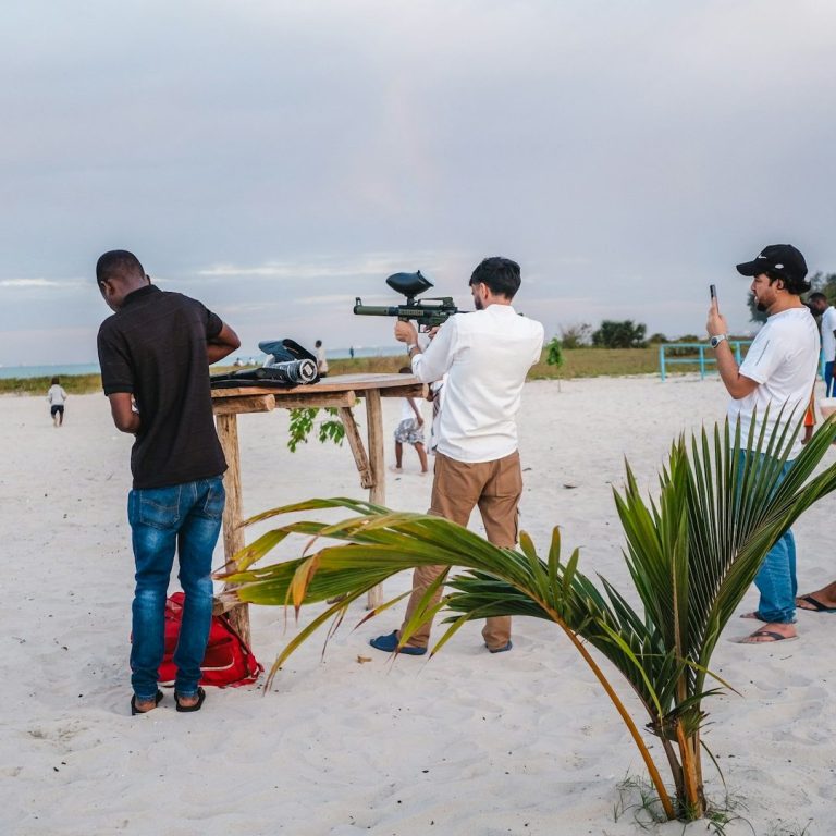 Paintball Rheine Angebot für Firmen und Firmen Events Veranstaltungen in Rheine Aktivitäten mit Kids Freunde Clique Klicke Firma Unternehmen